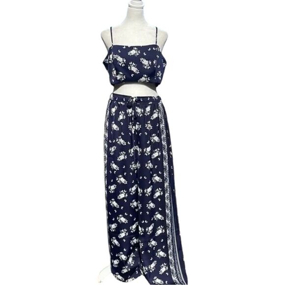 House of Harlow 1960 Blue Floral Crop Cami  Top w Wide Leg Vacation Ready NWOT - Picture 1 of 11